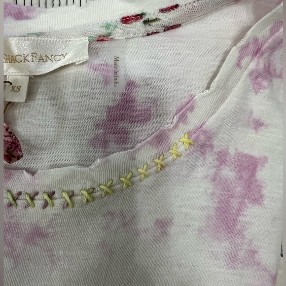 New -LOVESHACKFANCY
RUBIN CROPPED TEE - Picture 8 of 15